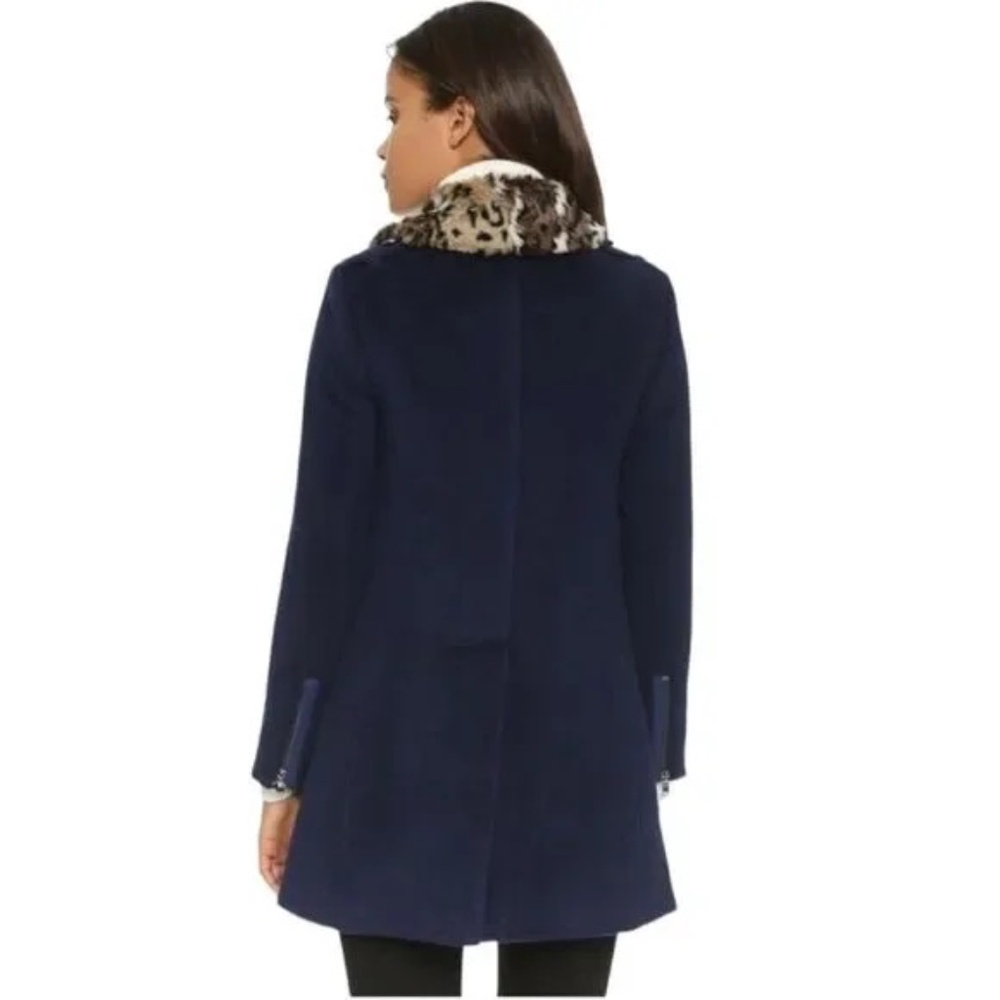 Rebecca Taylor asymmetric zipper car coat with faux fur collar. Size 6 - Picture 4 of 11